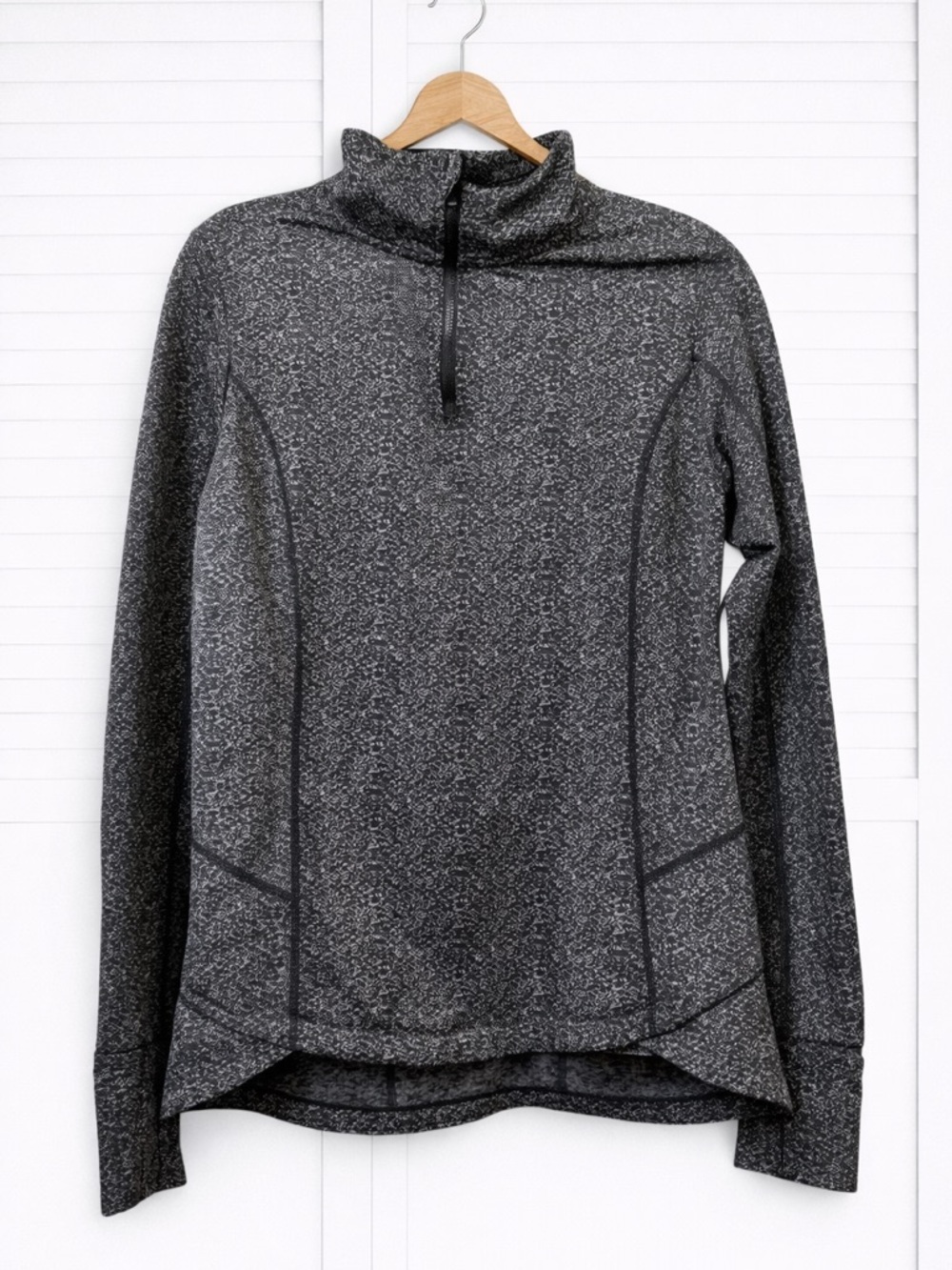 Mondetta Quarter Zip Long Sleeve Pullover Gray Black Medium Athletic Gorpcore